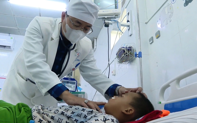 4 trẻ em ăn nhầm mì tôm có tẩm thuốc diệt chuột dùng bẫy chuột 4 trẻ em ăn nhầm mì tôm có tẩm thuốc diệt chuột dùng bẫy chuột