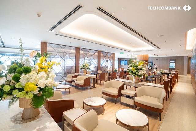 Ra mắt Techcombank Private Lounge - phòng chờ sân bay đẳng cấp nâng tầm trải nghiệm- Ảnh 5. Ra mắt Techcombank Private Lounge - phòng chờ sân bay đẳng cấp nâng tầm trải nghiệm- Ảnh 5.