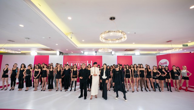 'Bộ tứ quyền lực' Vietnam's Next Top Model 2025 ra mắt- Ảnh 6. 'Bộ tứ quyền lực' Vietnam's Next Top Model 2025 ra mắt- Ảnh 6.