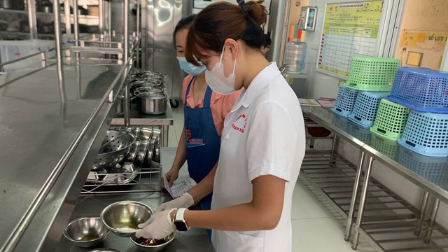 Lần đầu tiên đề xuất phụ cấp bổ sung cho nhân viên trường học Lần đầu tiên đề xuất phụ cấp bổ sung cho nhân viên trường học