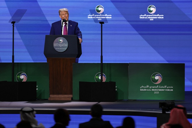 Đến Trung Đông, ông Trump hứa Mỹ không còn ‘rao giảng về cách sống’ Đến Trung Đông, ông Trump hứa Mỹ không còn ‘rao giảng về cách sống’