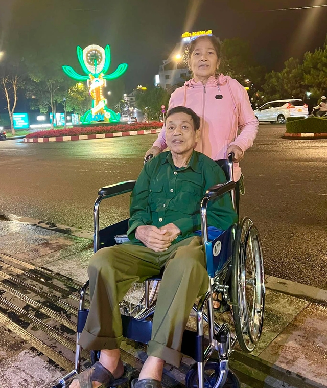 Chuyến đi xa đầu tiên trong thời bình của người thương binh - Ảnh 2.