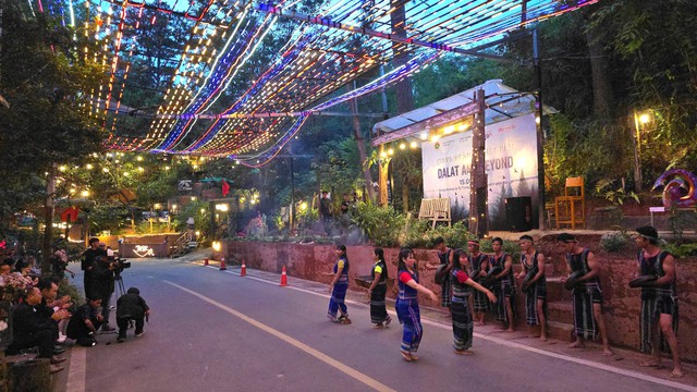 Khai trương ‘Dalat and Beyond’ năm 2025 trên Cung đường nghệ thuật Khai trương ‘Dalat and Beyond’ năm 2025 trên Cung đường nghệ thuật