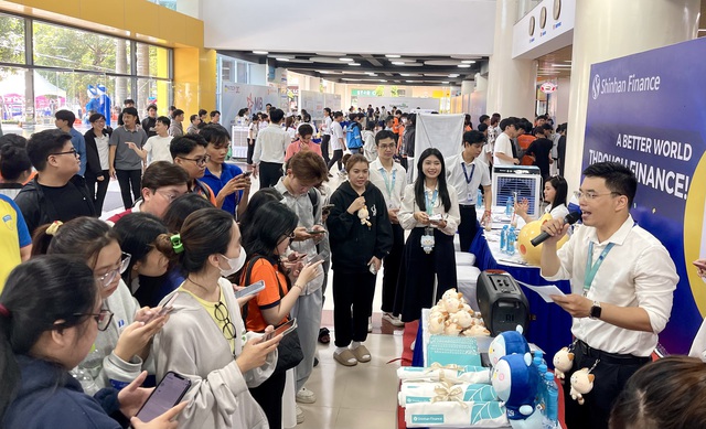 Doanh nghiệp Hàn Quốc đánh giá cao yếu tố nào ở sinh viên mới tốt nghiệp? Doanh nghiệp Hàn Quốc đánh giá cao yếu tố nào ở sinh viên mới tốt nghiệp?