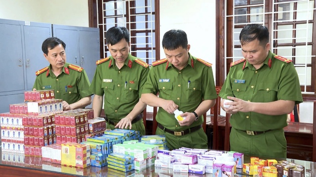 Bộ Công an: Thuốc có hàm lượng hoạt chất thấp hơn thực tế là thuốc giả Bộ Công an: Thuốc có hàm lượng hoạt chất thấp hơn thực tế là thuốc giả
