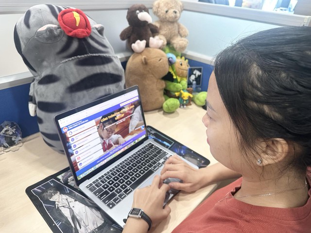 Mạo danh cán bộ trong tuyển sinh đầu cấp, thông báo khẩn từ Sở GD-ĐT TP.HCM Mạo danh cán bộ trong tuyển sinh đầu cấp, thông báo khẩn từ Sở GD-ĐT TP.HCM