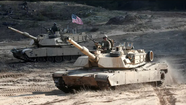 Đội xe tăng Abrams sẽ tiến vào thủ đô Washington ngày diễu binh Đội xe tăng Abrams sẽ tiến vào thủ đô Washington ngày diễu binh