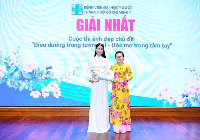 Điều dưỡng – người đồng hành xuyên suốt cùng bệnh nhân Điều dưỡng – người đồng hành xuyên suốt cùng bệnh nhân