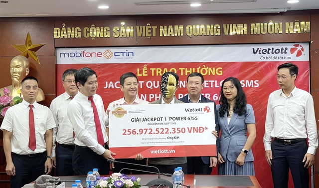 Kênh phân phối xổ số qua điện thoại của Vietlott thu hút hơn 3 triệu người chơi- Ảnh 2. Kênh phân phối xổ số qua điện thoại của Vietlott thu hút hơn 3 triệu người chơi- Ảnh 2.