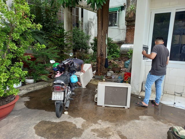 Sử dụng điện an toàn luôn đặt ở vị trí số 1 Sử dụng điện an toàn luôn đặt ở vị trí số 1