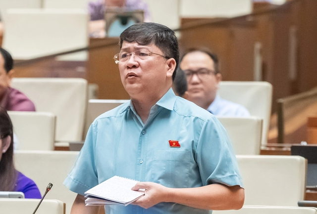 ‘Thuế thu nhập cá nhân khai trên mạng không được, phải về quê 2 lần’ ‘Thuế thu nhập cá nhân khai trên mạng không được, phải về quê 2 lần’
