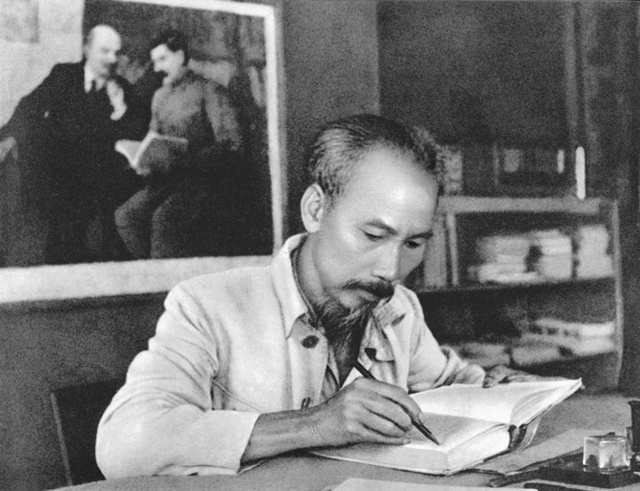 Lấy dân làm gốc trong tư tưởng Hồ Chí Minh và sự phát triển của Tổ quốc - Ảnh 2. Lấy dân làm gốc trong tư tưởng Hồ Chí Minh và sự phát triển của Tổ quốc - Ảnh 2.