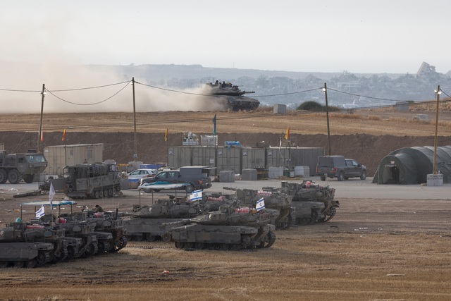 Israel mở chiến dịch lớn tại Gaza, rầm rộ oanh tạc Yemen Israel mở chiến dịch lớn tại Gaza, rầm rộ oanh tạc Yemen
