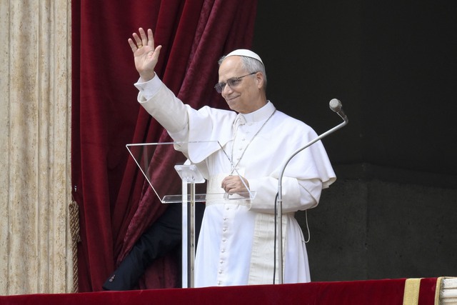 Giáo hoàng Leo XIV muốn tổ chức hòa đàm Nga – Ukraine tại Vatican Giáo hoàng Leo XIV muốn tổ chức hòa đàm Nga – Ukraine tại Vatican
