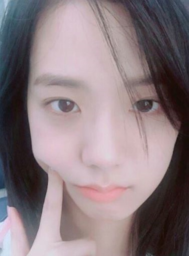BlackPink thực sự trông như thế nào khi không trang điểm? - Ảnh 9.