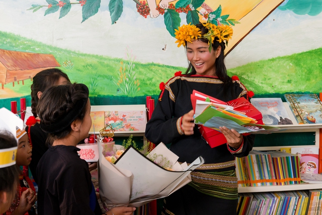 Showbiz 16.5: Thời ho&agrave;ng kim của Trương Minh Cường; Sinh nhật đặc biệt của H'Hen Ni&ecirc; - Ảnh 2.