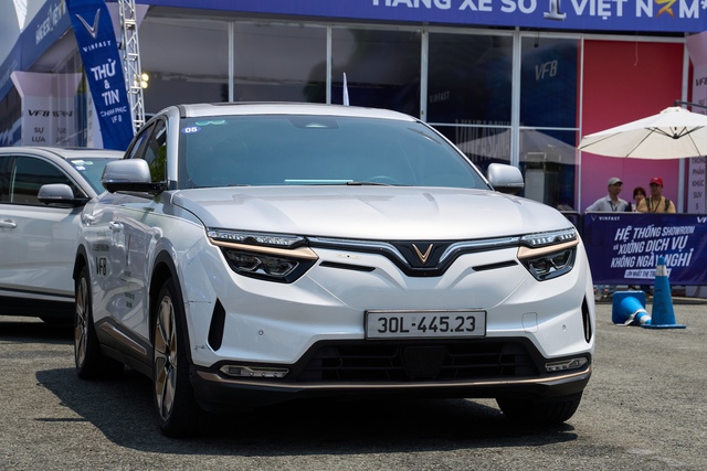 VinFast VF 8 vận hành thế nào trong loạt sa hình ‘khó nhằn’? VinFast VF 8 vận hành thế nào trong loạt sa hình ‘khó nhằn’?