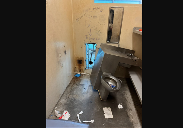 Nhóm tù nhân nguy hiểm vượt ngục ở thành phố du lịch New Orleans của Mỹ - Ảnh 1.