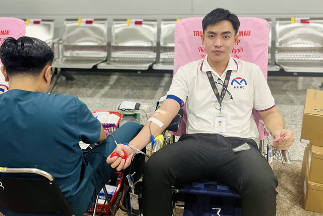 TP.HCM lần đầu tiên hiến máu tình nguyện tại ga metro Bến Thành TP.HCM lần đầu tiên hiến máu tình nguyện tại ga metro Bến Thành