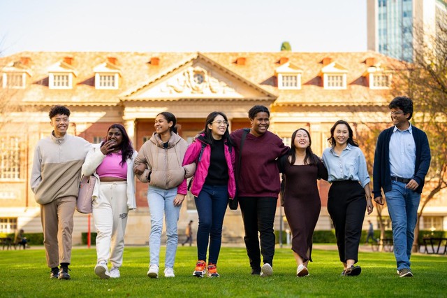 Học tập tại th&agrave;nh phố tr&agrave;n đầy cơ hội - Adelaide  - Ảnh 1.