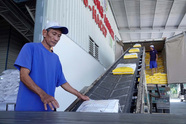Hai ngành tỉ USD kiến nghị bỏ thuế VAT Hai ngành tỉ USD kiến nghị bỏ thuế VAT