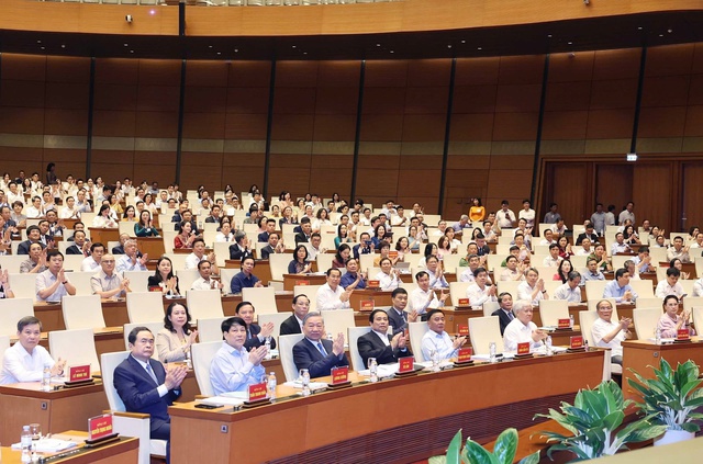Tin tức đặc biệt trên báo in Thanh Niên 19.5.2025 - Ảnh 2.