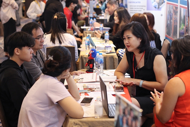 Du học các nước nói tiếng Anh có khó hơn khi chính sách thay đổi? - Ảnh 1.
