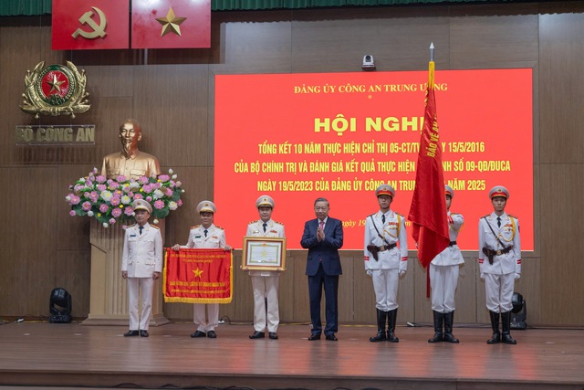 Tổng Bí thư Tô Lâm dự Hội nghị tổng kết 10 năm thực hiện Chỉ thị 05 - Ảnh 3.