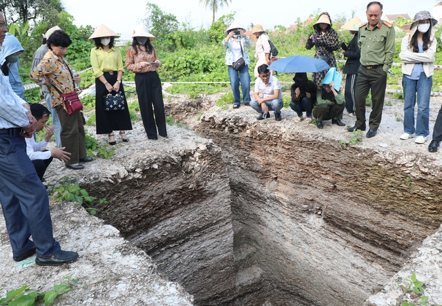 Hé lộ nghĩa địa 5.000 năm tuổi ở Quỳnh Văn- Ảnh 4.