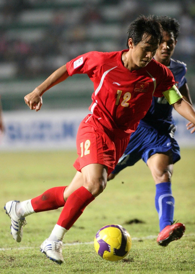 Nguyễn Minh Phương: Thủ quân tài hoa, mẫu mực- Ảnh 1. Nguyễn Minh Phương: Thủ quân tài hoa, mẫu mực- Ảnh 1.