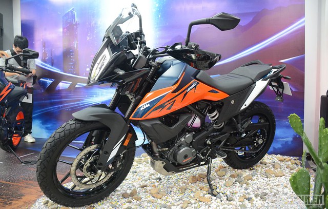 Toàn bộ cửa hàng phân phối mô tô Husqvarna, KTM tại Việt Nam ngừng hoạt động - Ảnh 3.