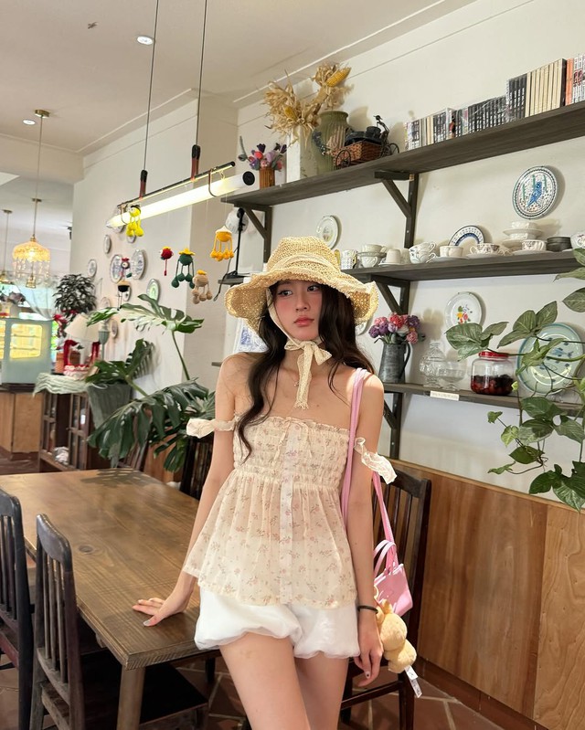 Những kiểu mũ không nên bỏ qua khi hè đến- Ảnh 6. Những kiểu mũ không nên bỏ qua khi hè đến- Ảnh 6.