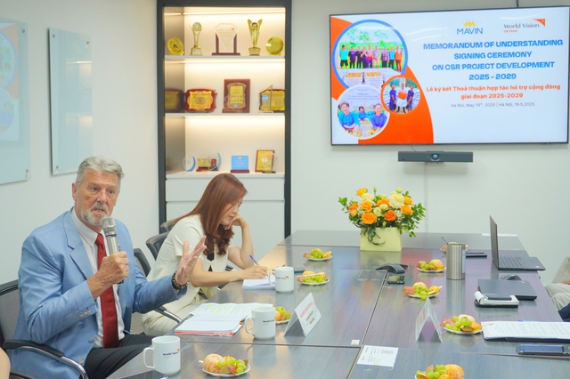 Tập đoàn Mavin và World Vision Việt Nam ký hợp tác thúc đẩy chăn nuôi bền vững - Ảnh 2.