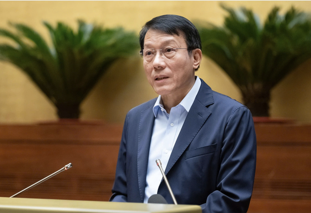 Đề xuất bỏ án tử hình với tội tham ô, nhận hối lộ, sản xuất thuốc giả- Ảnh 1. Đề xuất bỏ án tử hình với tội tham ô, nhận hối lộ, sản xuất thuốc giả- Ảnh 1.