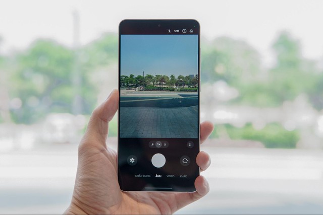 Galaxy S25 Edge: Minh chứng cho chiếc smartphone vừa có thiết kế đẹp, vừa có ảnh sang- Ảnh 6. Galaxy S25 Edge: Minh chứng cho chiếc smartphone vừa có thiết kế đẹp, vừa có ảnh sang- Ảnh 6.