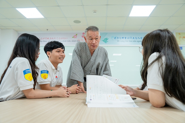 Mở lối vào doanh nghiệp Nhật với chương trình Việt – Nhật HUTECH Mở lối vào doanh nghiệp Nhật với chương trình Việt – Nhật HUTECH