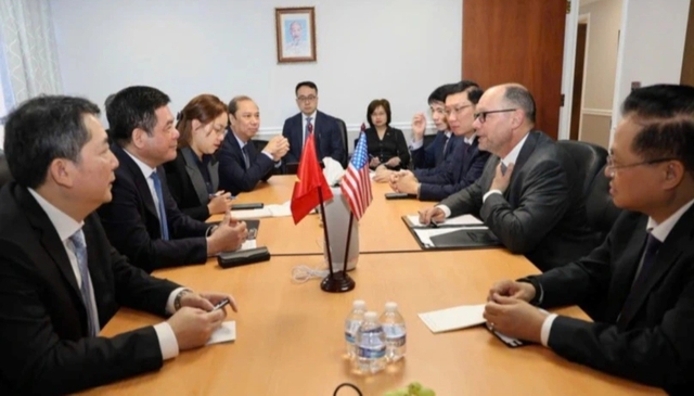 Việt Nam ‘gửi’ thông điệp tới Tổng thống Trump qua 4 tập đoàn hàng đầu Mỹ Việt Nam ‘gửi’ thông điệp tới Tổng thống Trump qua 4 tập đoàn hàng đầu Mỹ