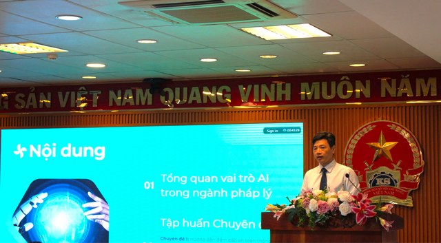 Hơn 300 cán bộ, lãnh đạo Viện Kiểm sát nhân dân TP.HCM tham gia tập huấn AI- Ảnh 2. Hơn 300 cán bộ, lãnh đạo Viện Kiểm sát nhân dân TP.HCM tham gia tập huấn AI- Ảnh 2.