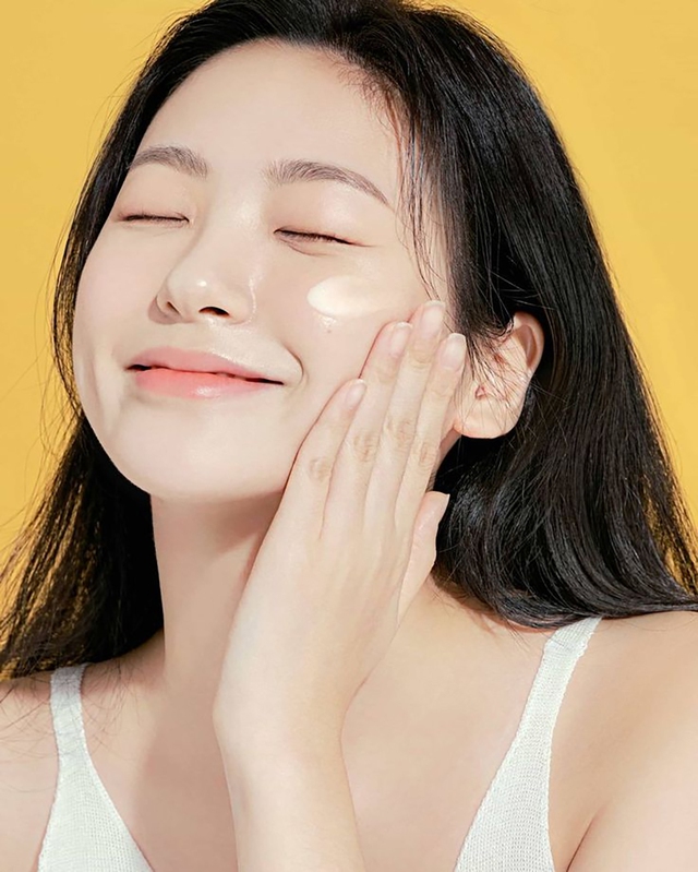 Cách thư giãn làn da sau ngày dài mệt mỏi - Ảnh 3.