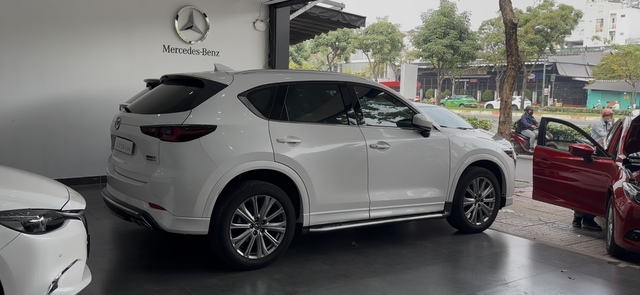 3 yếu tố quan trọng hơn số ODO khi mua ô tô cũ - Ảnh 1. Yếu tố quan trọng hơn đồng hồ công-tơ-mét khi mua ô tô cũ - Ảnh 1.