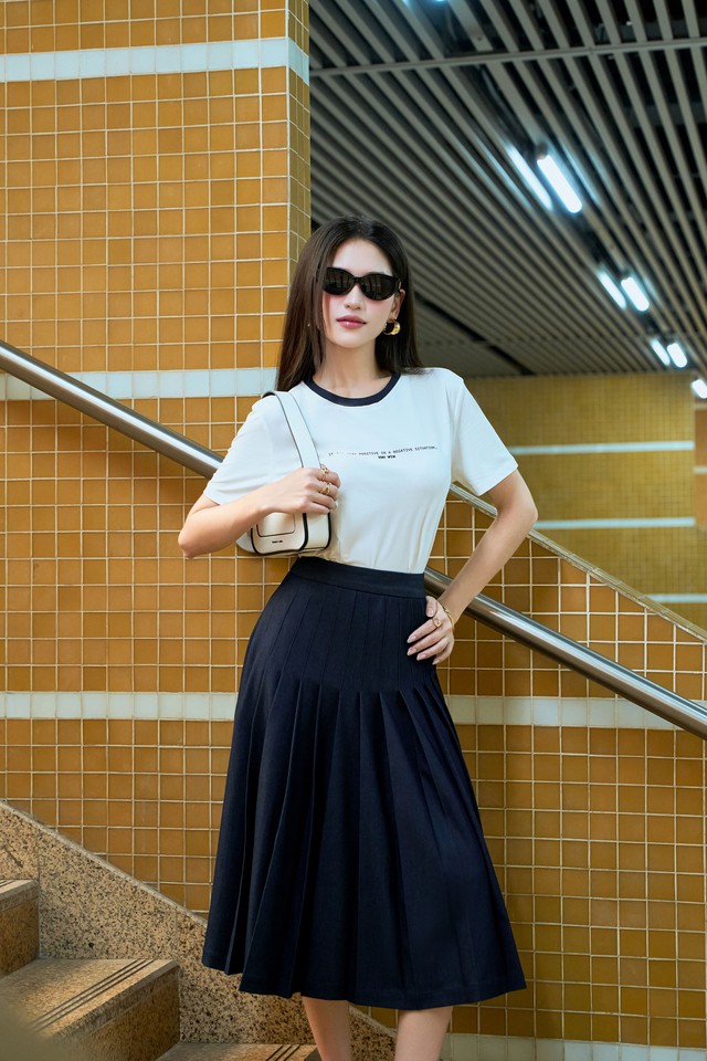 Làm mới tủ đồ công sở hiện đại cùng thời trang denim - Ảnh 5.