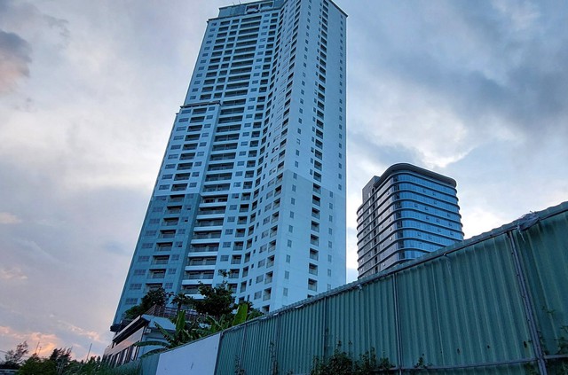 Tạm đình chỉ hoạt động tòa nhà Blooming Tower vì vi phạm về PCCC Tạm đình chỉ hoạt động tòa nhà Blooming Tower vì vi phạm về PCCC