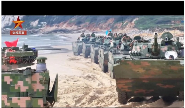 Trung Quốc tập trận đổ bộ đường biển, điều m&aacute;y bay, t&agrave;u chiến s&aacute;t Đ&agrave;i Loan - Ảnh 1.