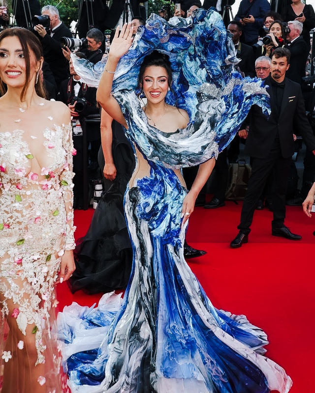 Hai người đẹp Ấn Độ gây chú ý tại Liên hoan phim Cannes 2025- Ảnh 2. Hai người đẹp Ấn Độ gây chú ý tại Liên hoan phim Cannes 2025- Ảnh 2.