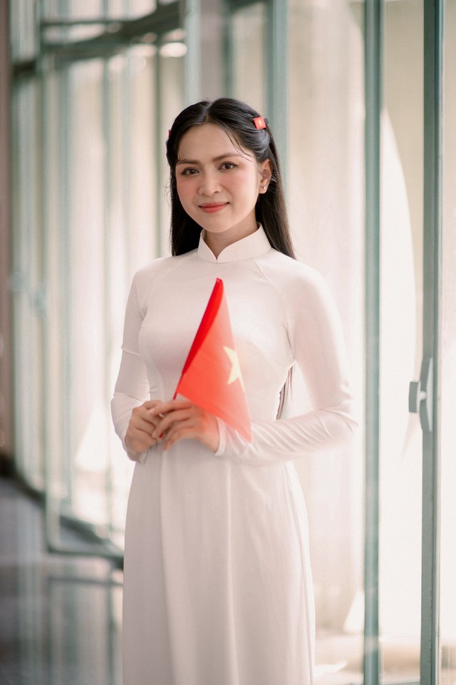 Duyên Quỳnh tiết lộ mối quan hệ với Võ Hạ Trâm sau vụ ca khúc ‘tỉ view’- Ảnh 2.