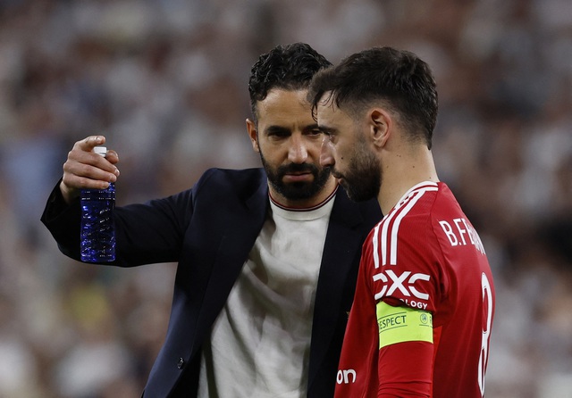 Tottenham nhận tiền thưởng ‘khủng’ nhờ chức vô địch Europa League, M.U bấp bênh số phận- Ảnh 2. Tottenham nhận tiền thưởng ‘khủng’ nhờ chức vô địch Europa League, M.U bấp bênh số phận- Ảnh 2.
