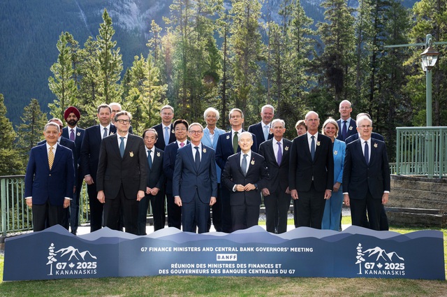 G7 cam kết giải quyết tình trạng mất cân bằng kinh tế toàn cầu G7 cam kết giải quyết tình trạng mất cân bằng kinh tế toàn cầu