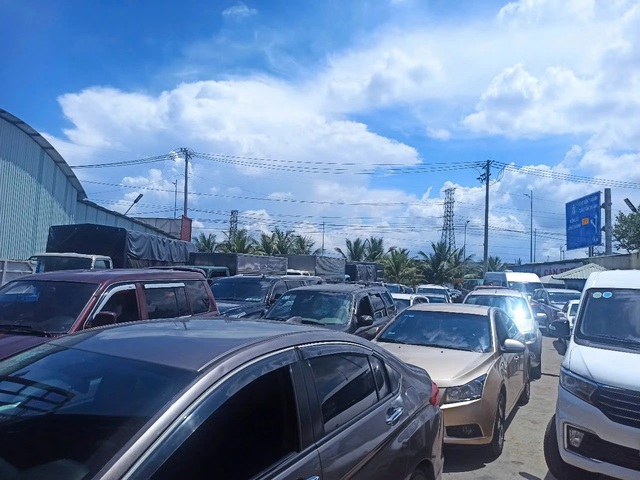 Đăng kiểm, hết lo tắc lại lo rớt Đăng kiểm, hết lo tắc lại lo rớt