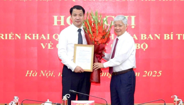 Bí thư T.Ư Đoàn Ngô Văn Cương được điều động, chỉ định giữ chức vụ mới Bí thư T.Ư Đoàn Ngô Văn Cương được điều động, chỉ định giữ chức vụ mới