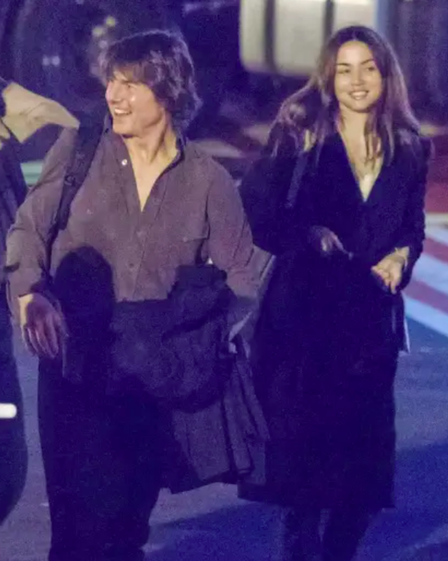 Ana de Armas lên tiếng giữa lúc vướng tin hẹn hò Tom Cruise- Ảnh 3. Ana de Armas lên tiếng giữa lúc vướng tin hẹn hò Tom Cruise- Ảnh 3.